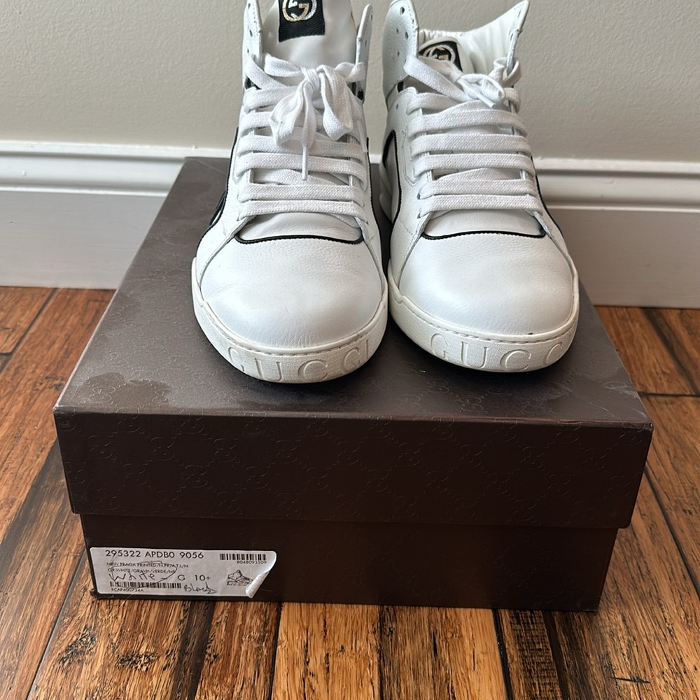 Men’s Gucci sneaker 10.5 - Picture 2 of 6